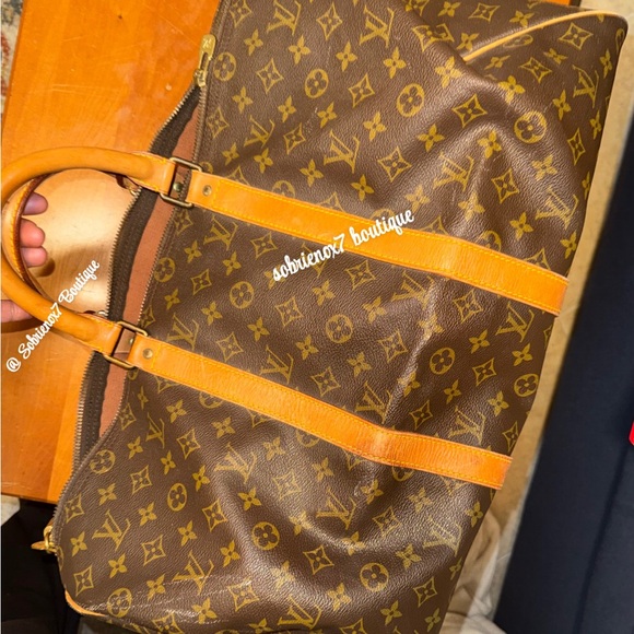 Vintage Louis Vuitton Monogram Keepall 50 - Picture 3 of 9